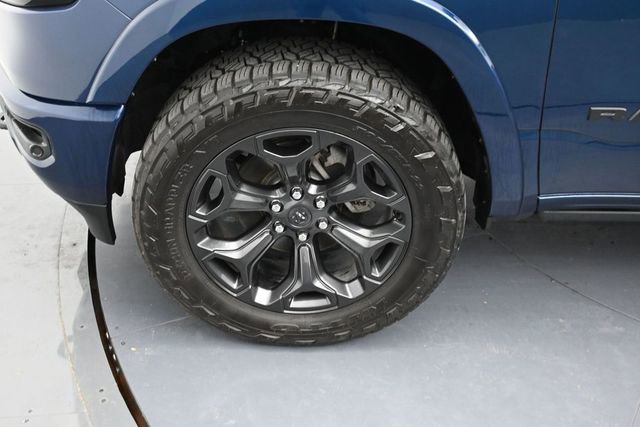 Used 2023 RAM 1500 Limited AWD/4WD image 9