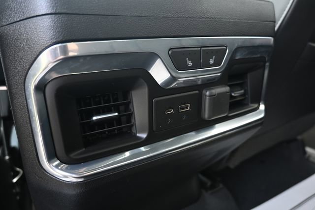 Used 2020 Chevrolet Silverado 1500 LTZ w/ LTZ Premium Package AWD/4WD image 25