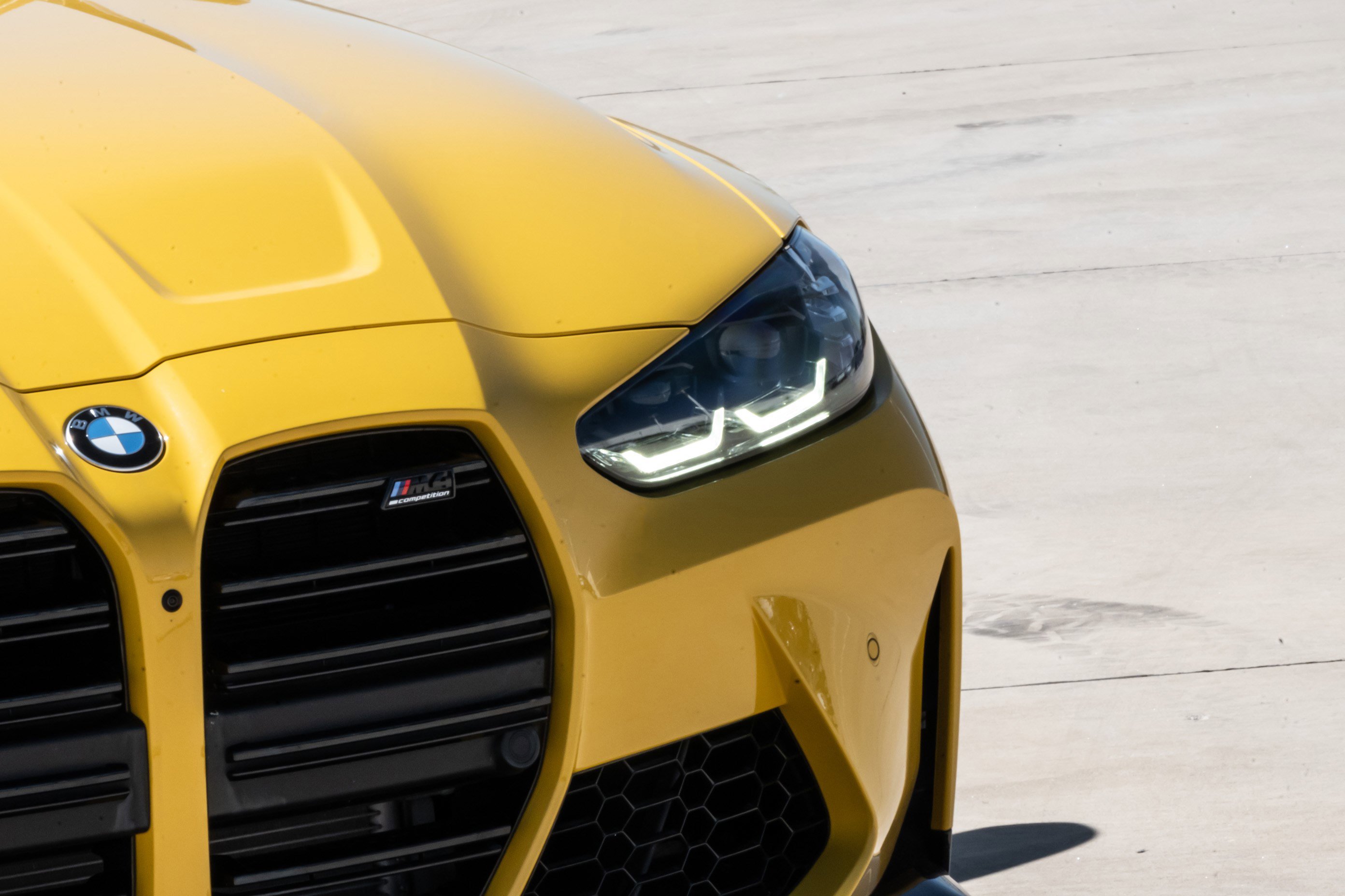 Used 2024 BMW M4 Competition w/ Executive Package RWD image 8