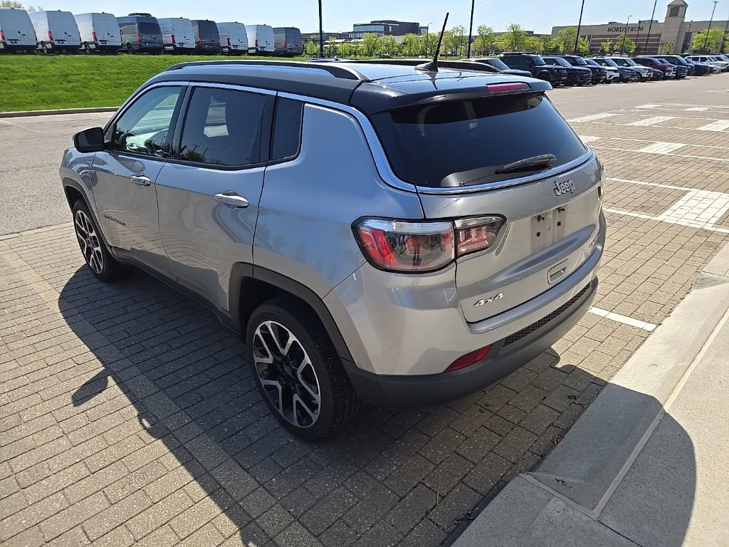 Used 2018 Jeep Compass Limited w/ Navigation Group image 7