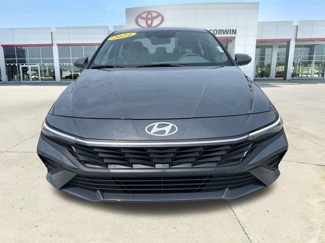 Used 2024 Hyundai Elantra SEL FWD image 8