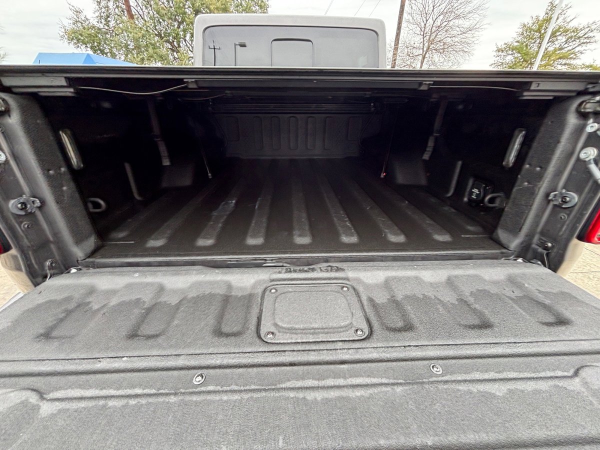 Used 2021 Jeep Gladiator Mojave w/ LED Lighting Group image 4