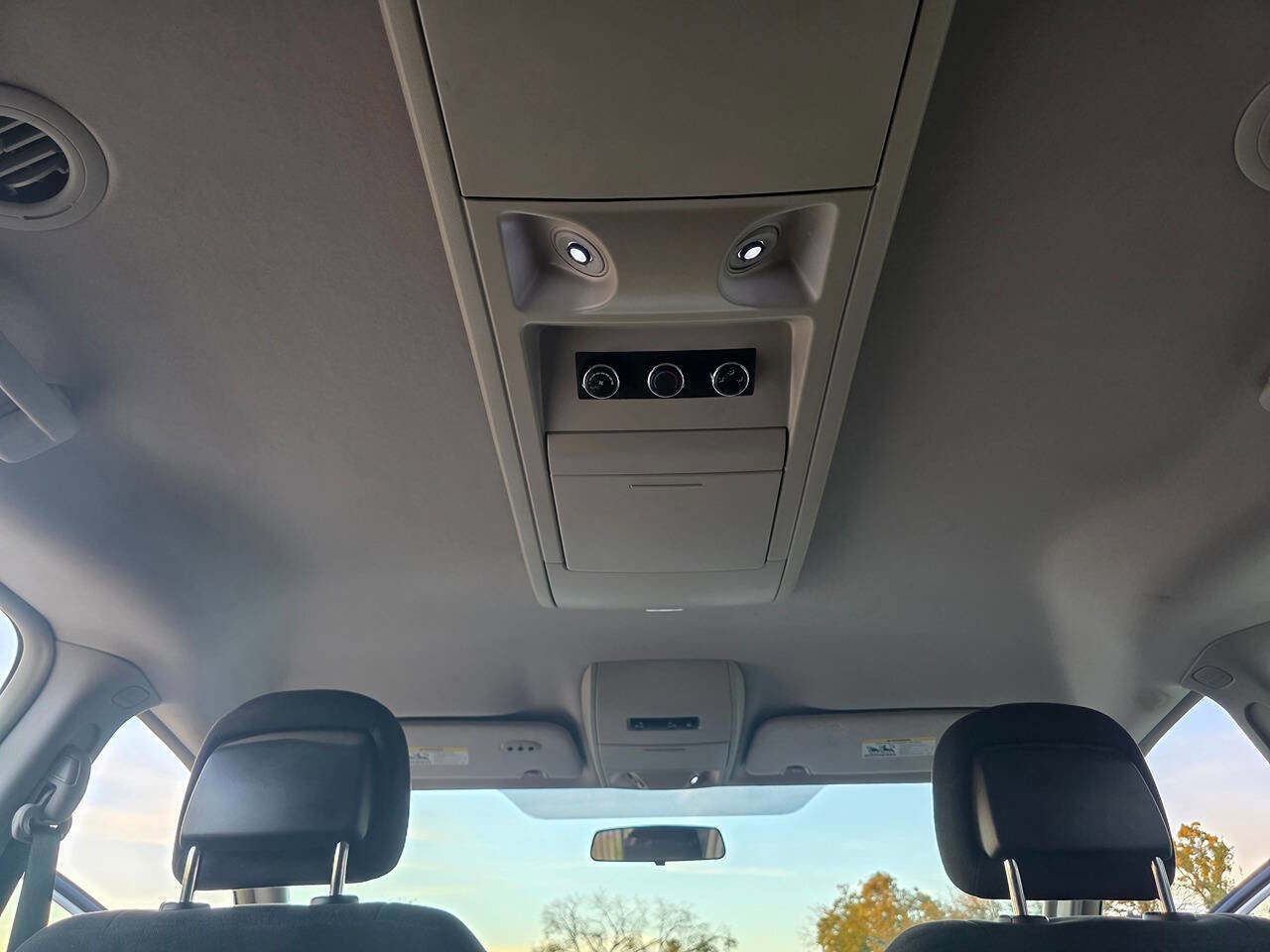 Used 2012 Dodge Grand Caravan Crew image 37