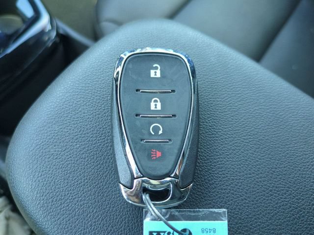 Used 2025 Chevrolet Trax RS w/ Driver Confidence Package FWD image 33