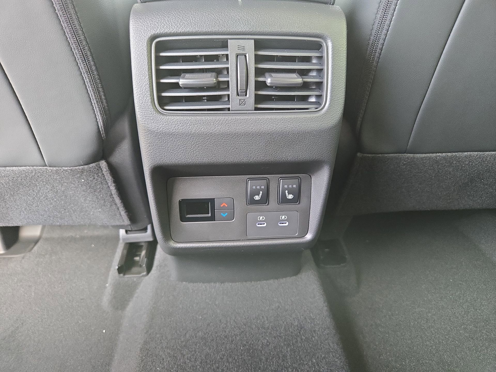 New 2026 Nissan Rogue Platinum w/ Platinum Premium Package image 18