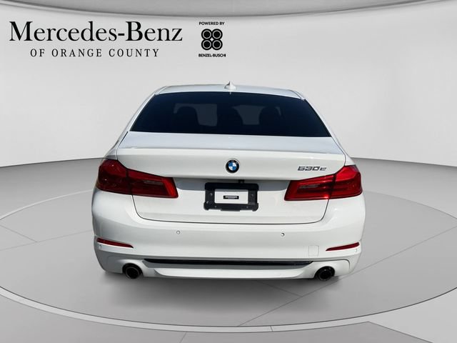 Used 2019 BMW 530e xDrive AWD/4WD image 3