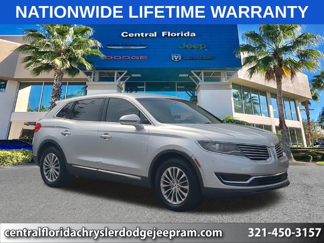Used 2017 Lincoln MKX Select w/ Select Plus Package FWD image 1
