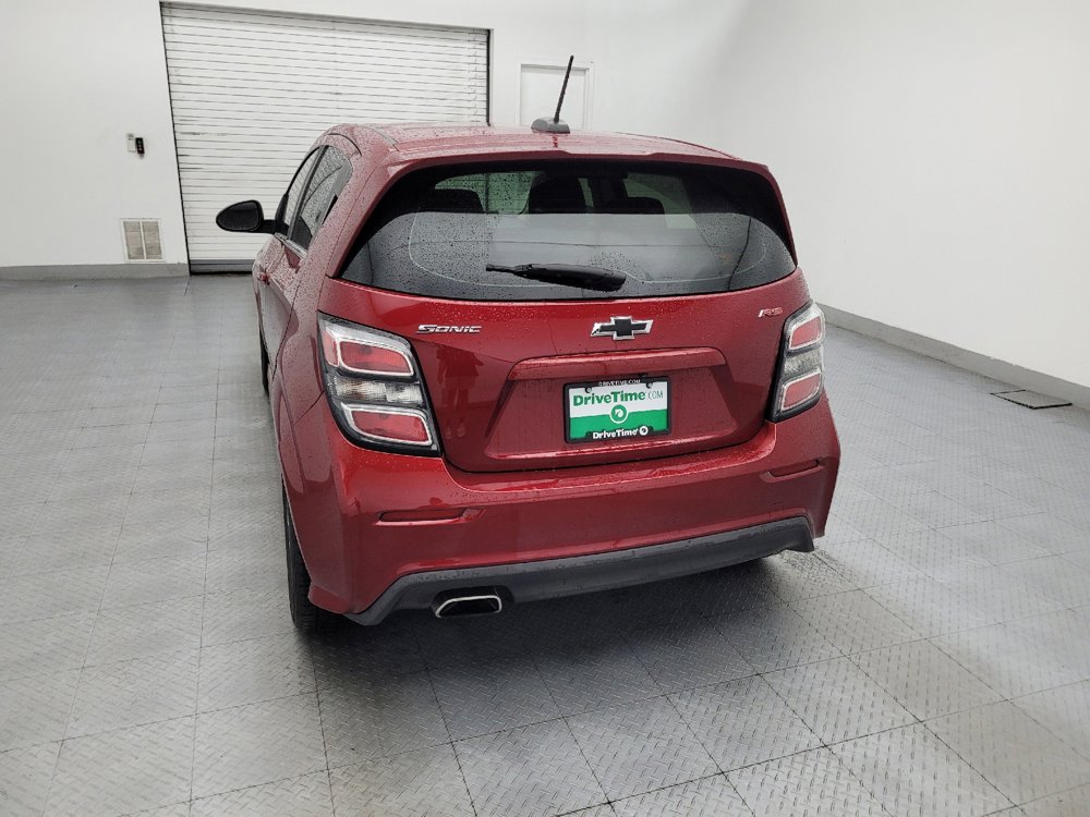 Used 2020 Chevrolet Sonic LT w/ Convenience Package FWD image 6