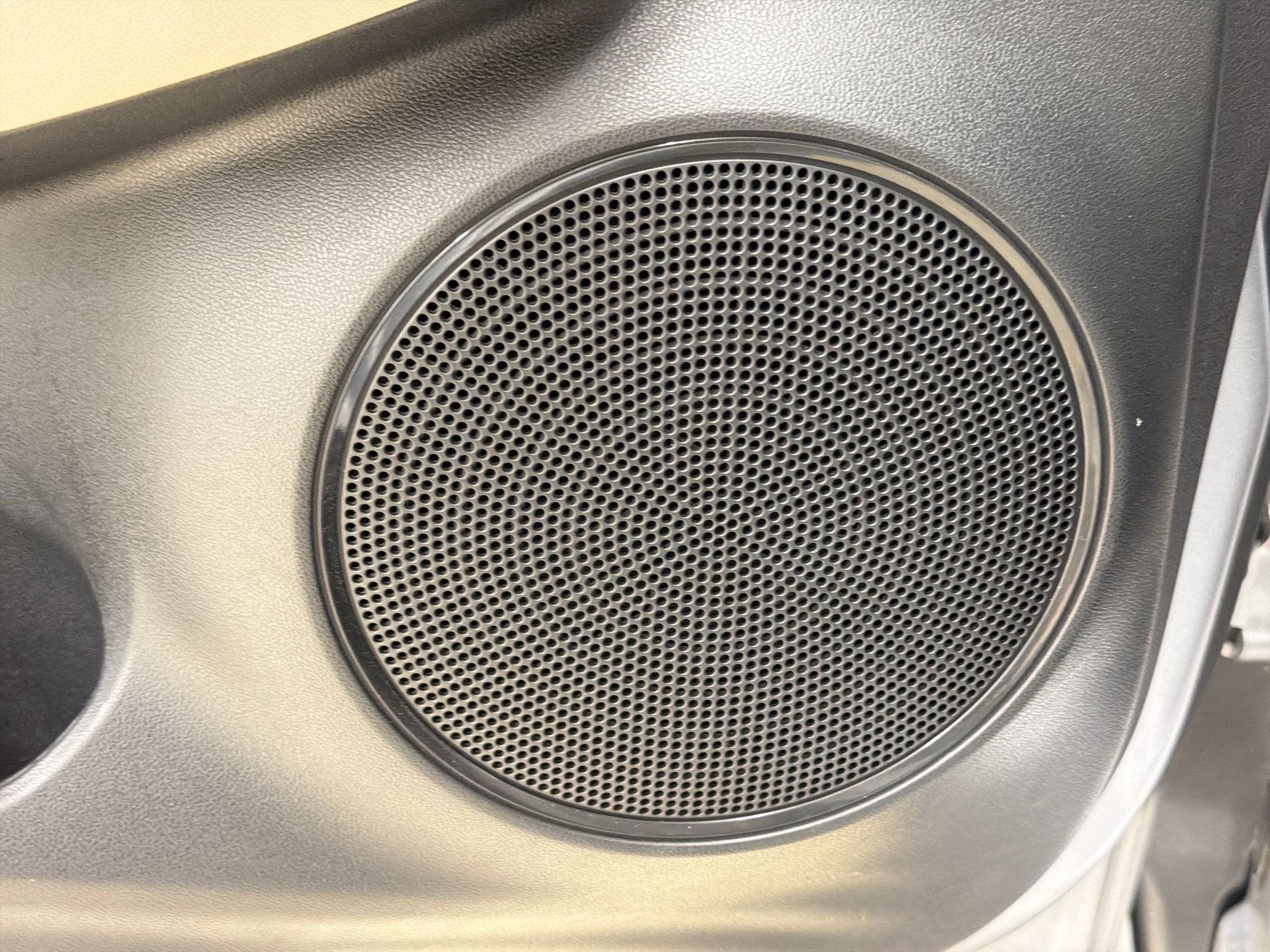 Used 2025 Honda HR-V LX image 22