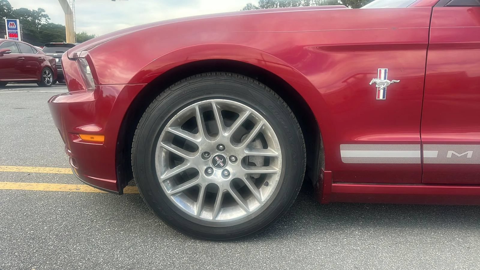 Used 2014 Ford Mustang Premium w/ Equipment Group 202A RWD image 25