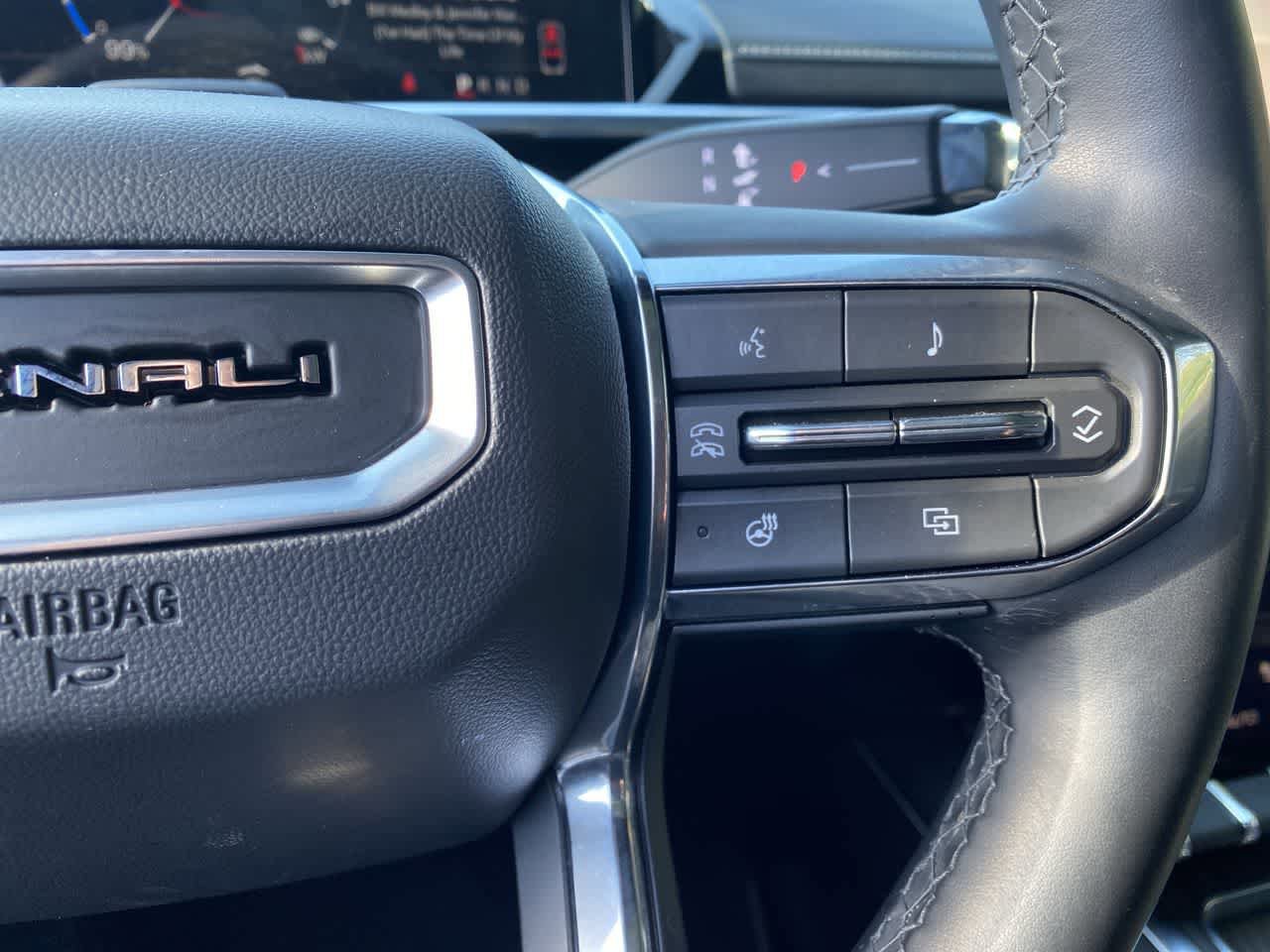 Used 2024 GMC Sierra EV Denali AWD/4WD image 21