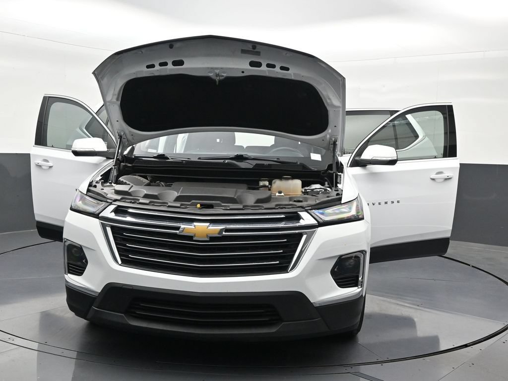Used 2023 Chevrolet Traverse LT FWD image 37
