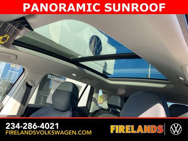 New 2025 Volkswagen Tiguan SE image 5