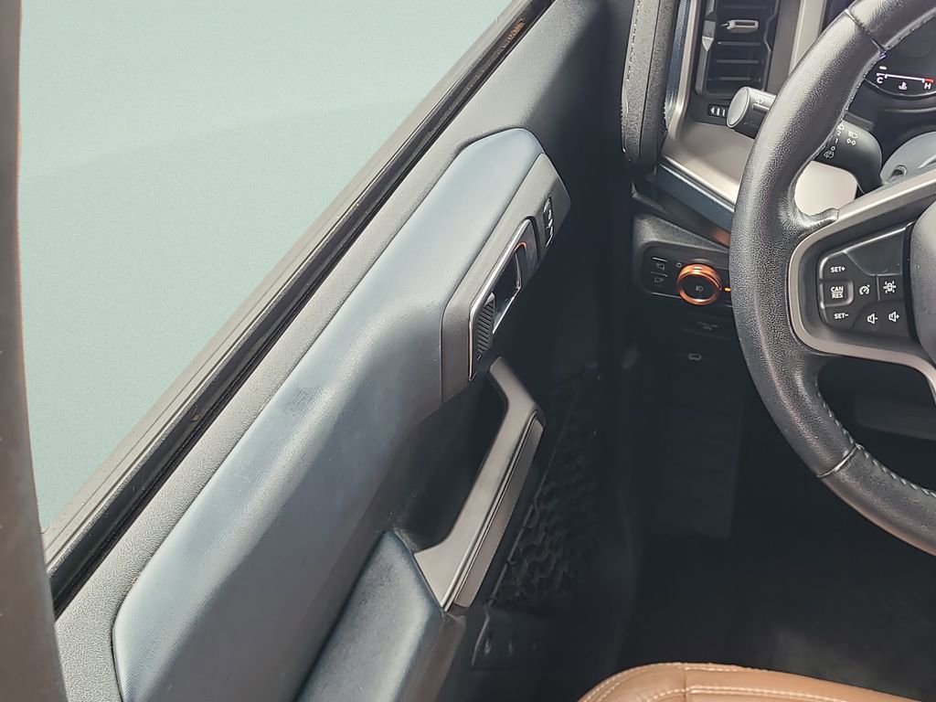 Used 2022 Ford Bronco Outer Banks image 24