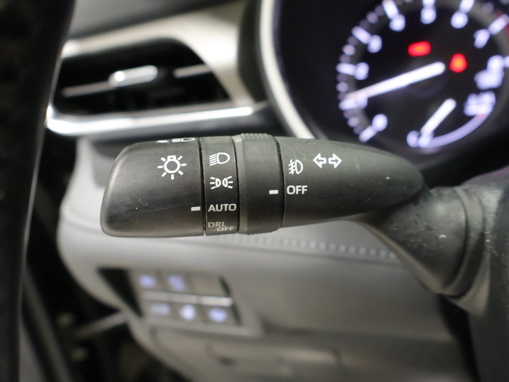 Used 2021 Toyota Highlander Limited AWD/4WD image 34