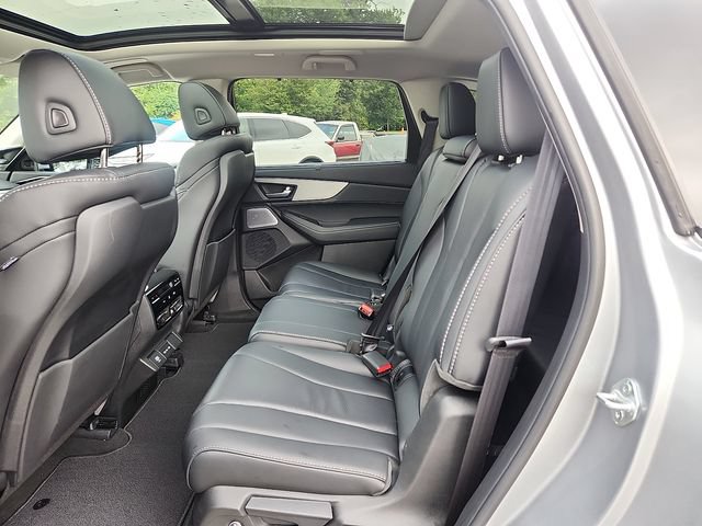 Certified 2026 Acura MDX w/ Technology Package AWD/4WD image 10