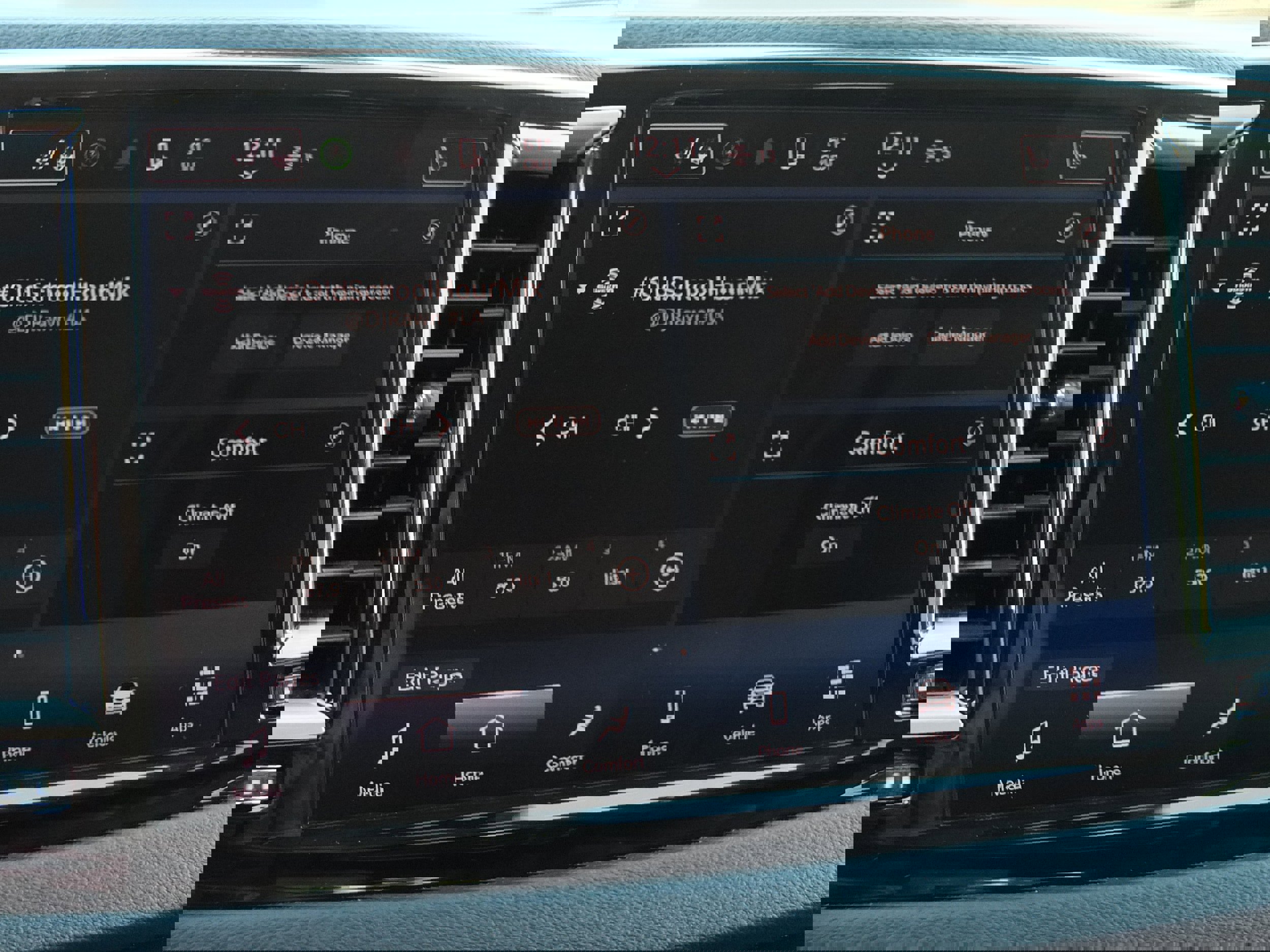 Used 2023 Chrysler Pacifica Touring-L image 29