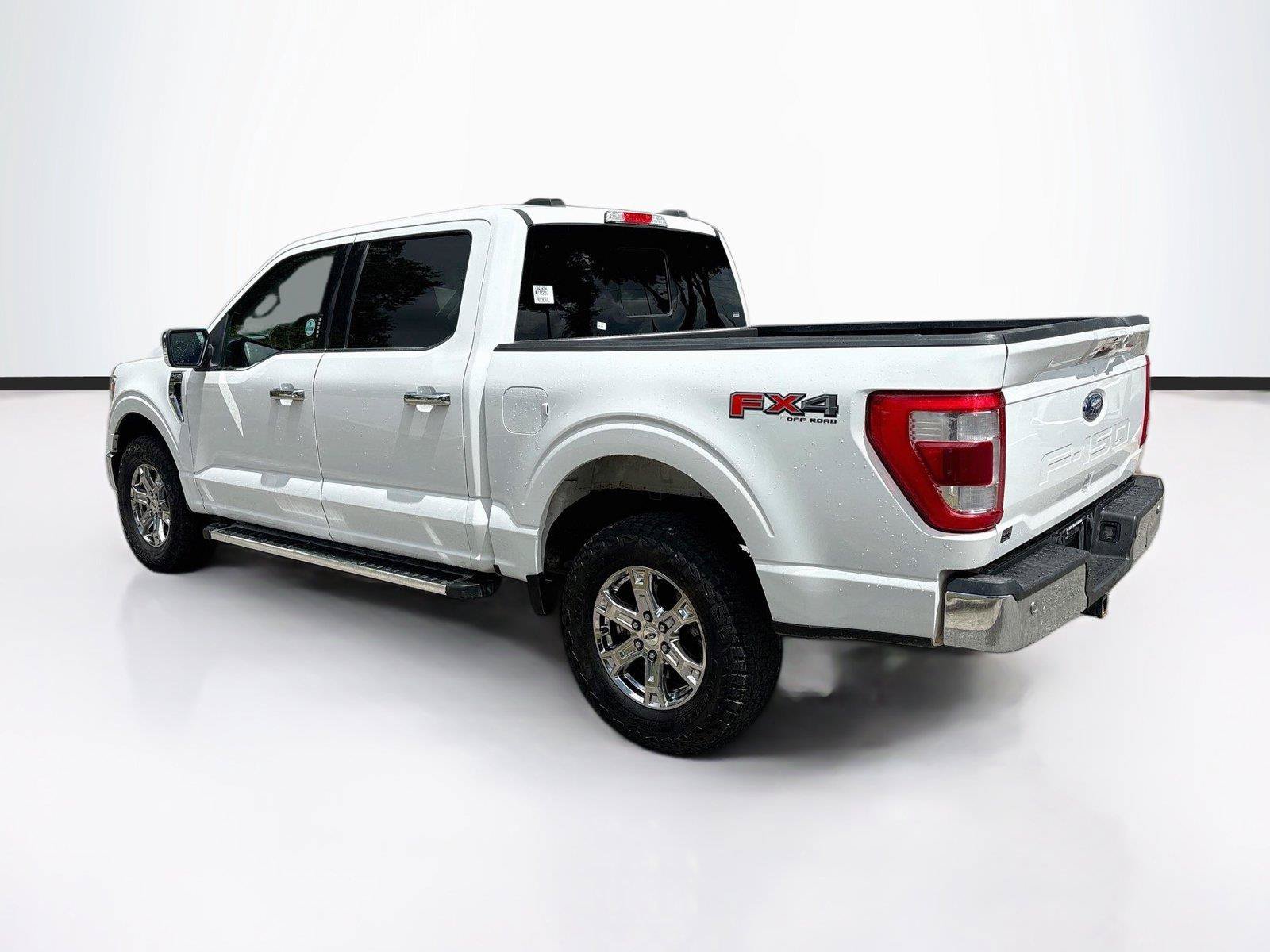 Used 2023 Ford F150 Lariat w/ FX4 Off-Road Package AWD/4WD image 5