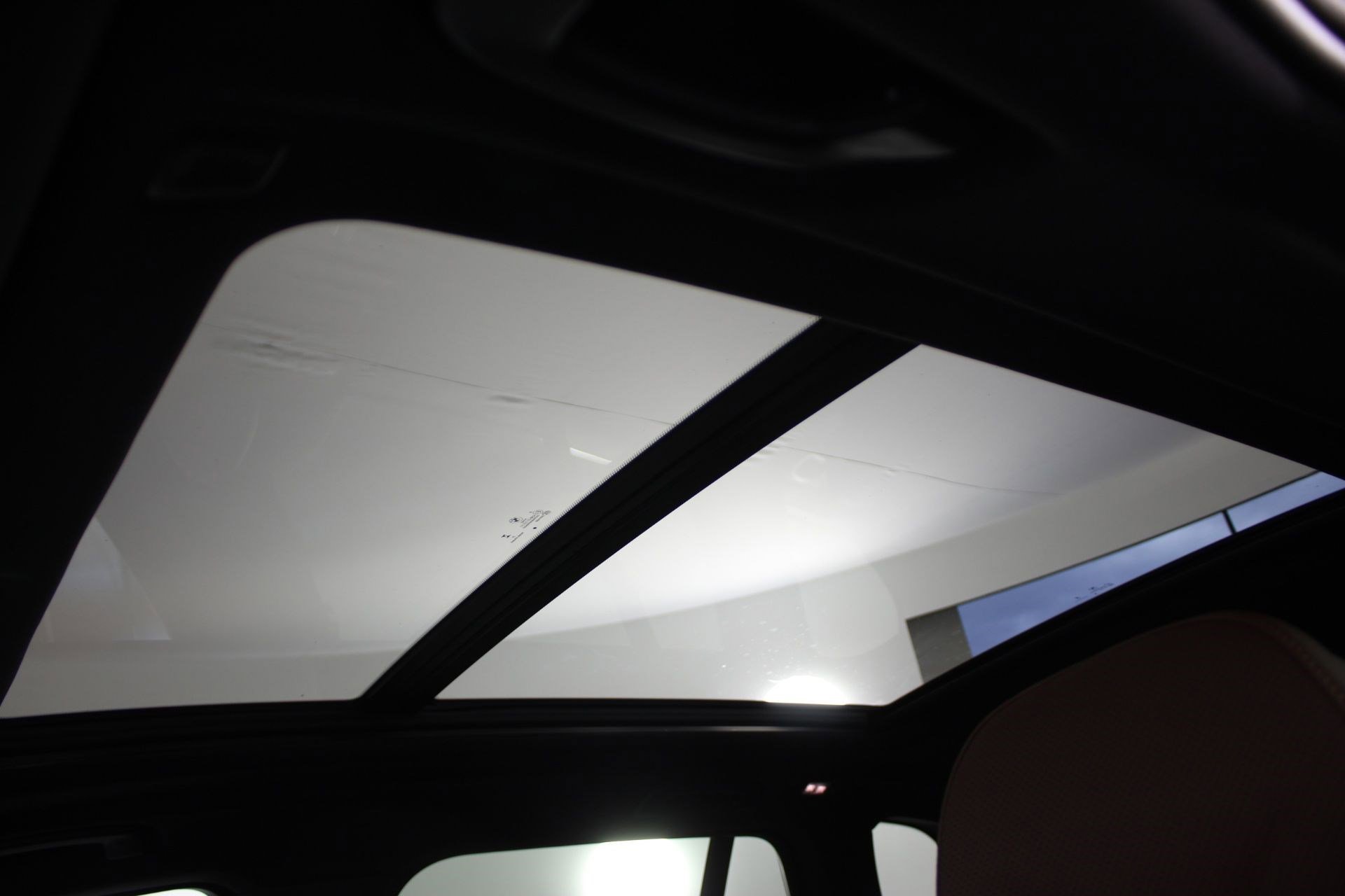 New 2026 BMW X5 M60i w/ Climate Comfort Package AWD/4WD image 14