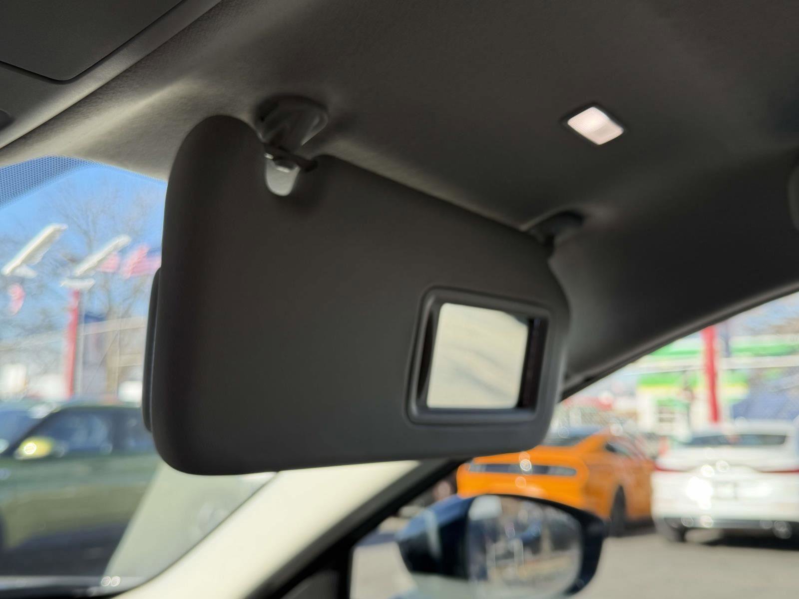 Used 2025 MAZDA CX-50 AWD 2.5 S w/ Preferred Package image 34