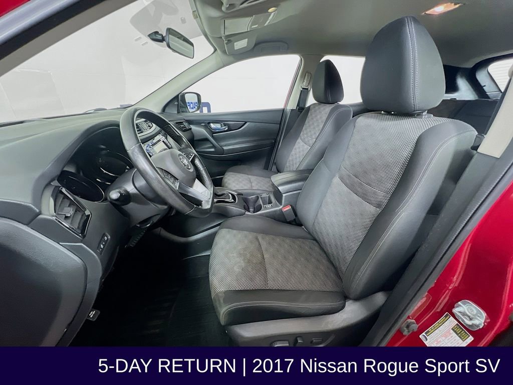 Used 2017 Nissan Rogue Sport SV w/ SV Premium Package AWD/4WD image 13