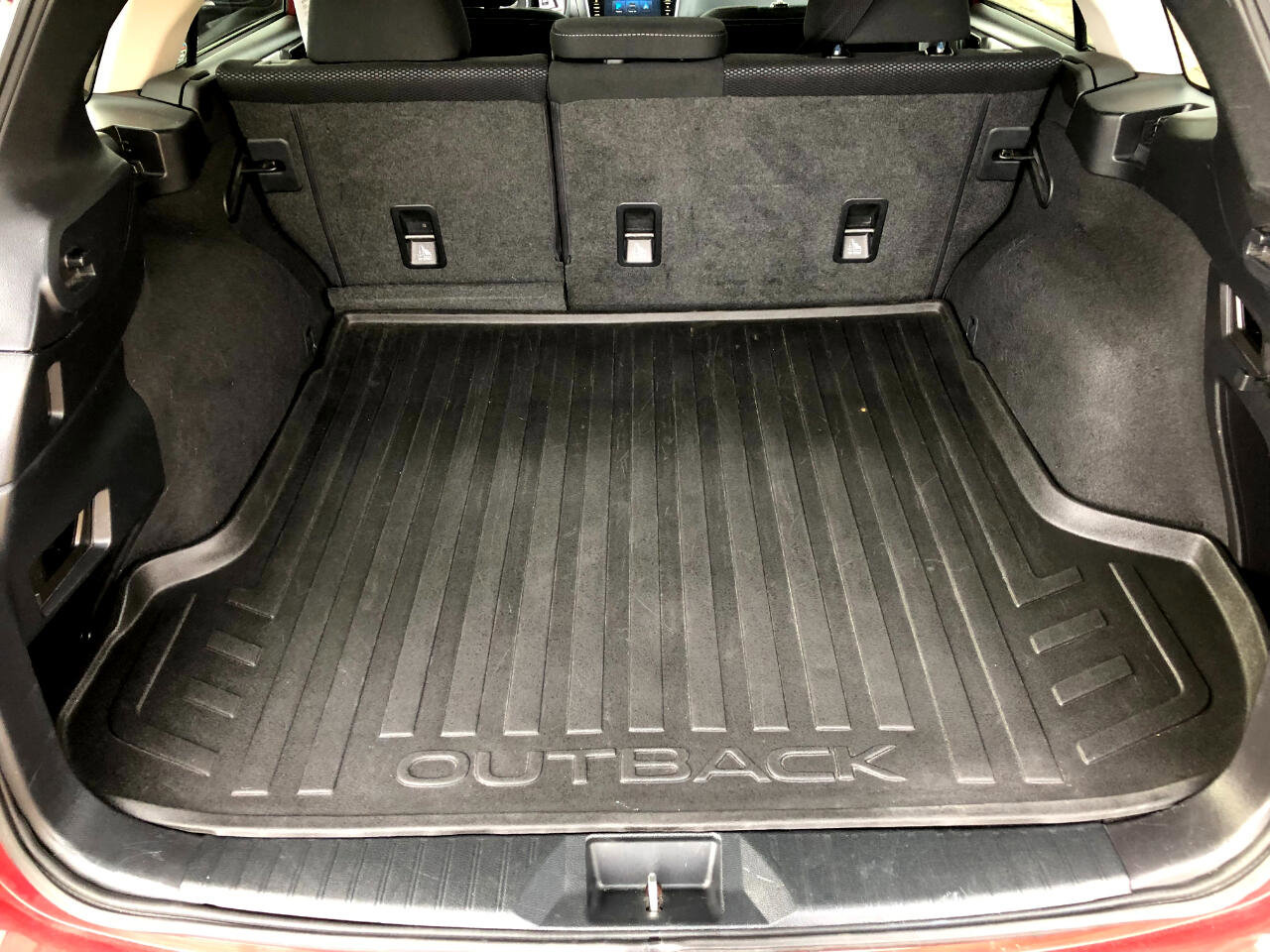 Used 2019 Subaru Outback 2.5i Premium image 29