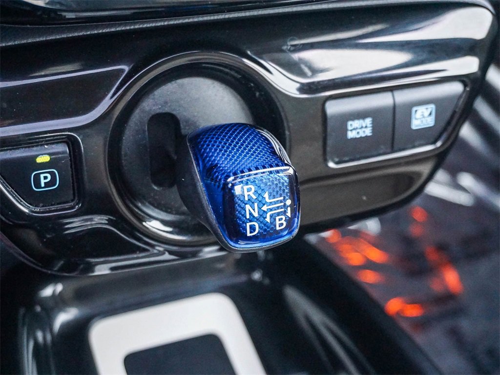 Used 2016 Toyota Prius Three image 20