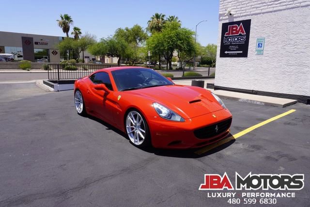 Used 2014 Ferrari California RWD image 50