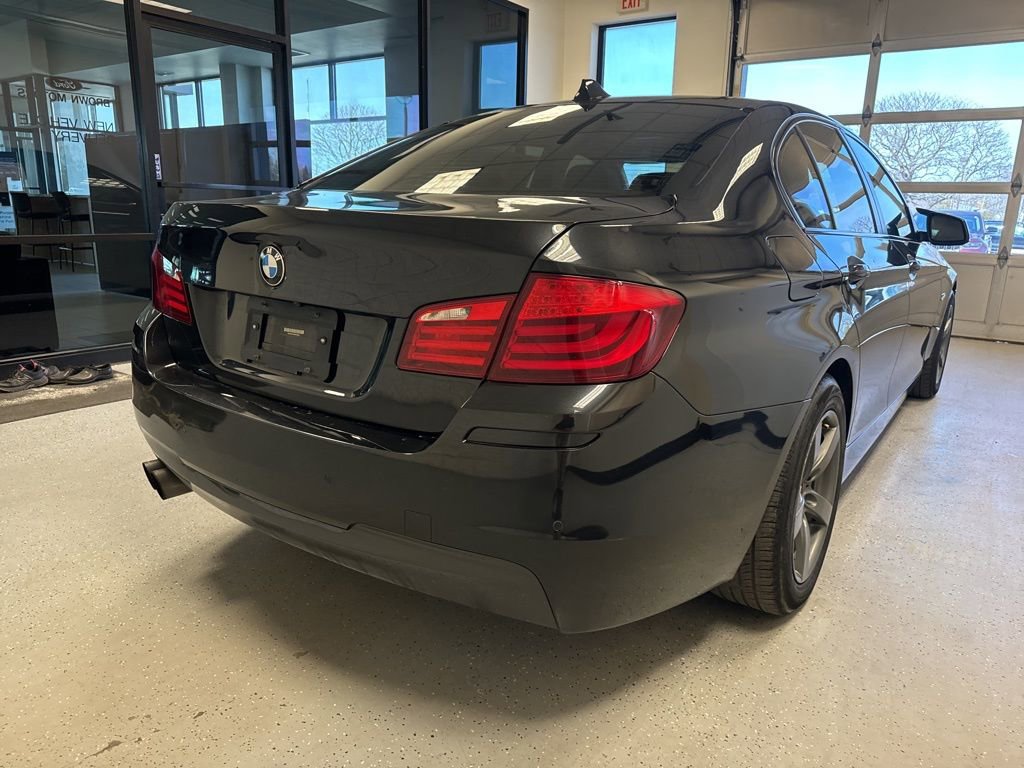 Used 2013 BMW 528i xDrive Sedan AWD/4WD image 31