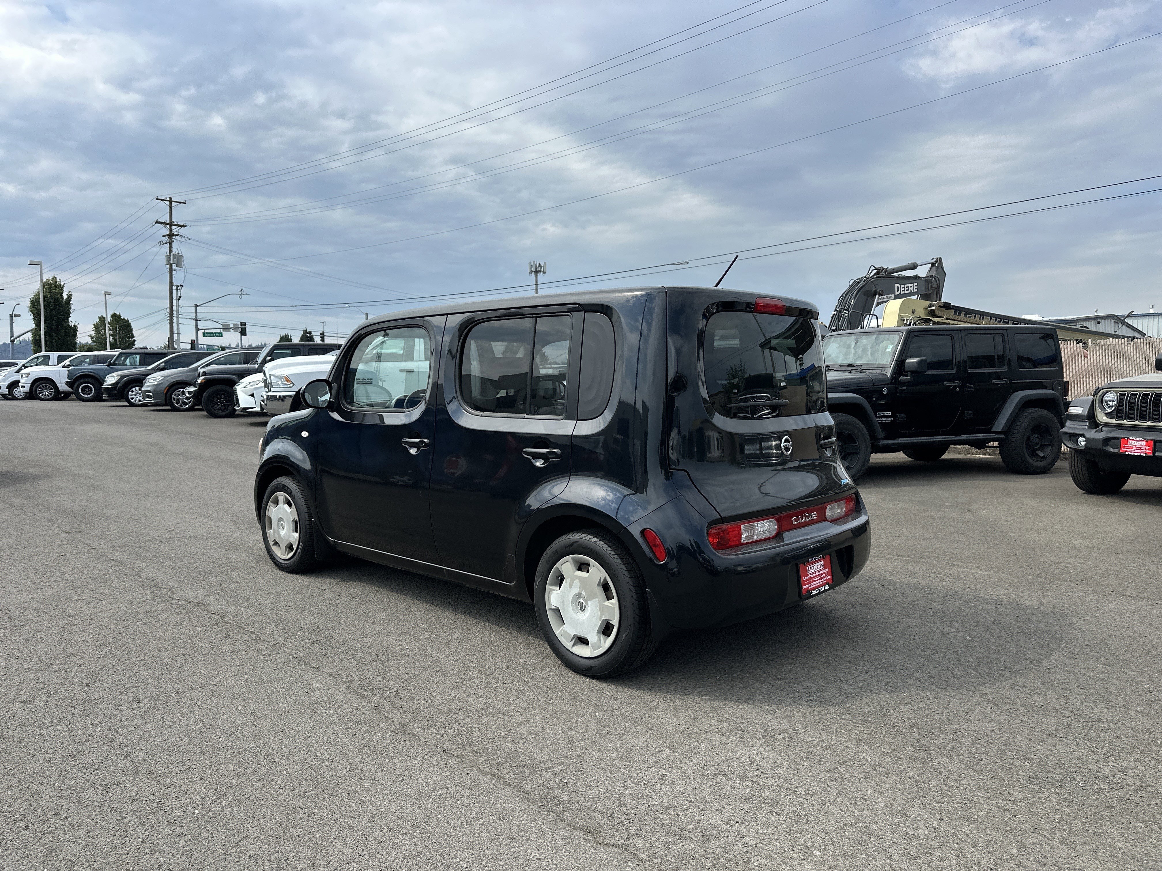 Used 2013 Nissan Cube 1.8 S w/ Interior Designer Pkg image 3