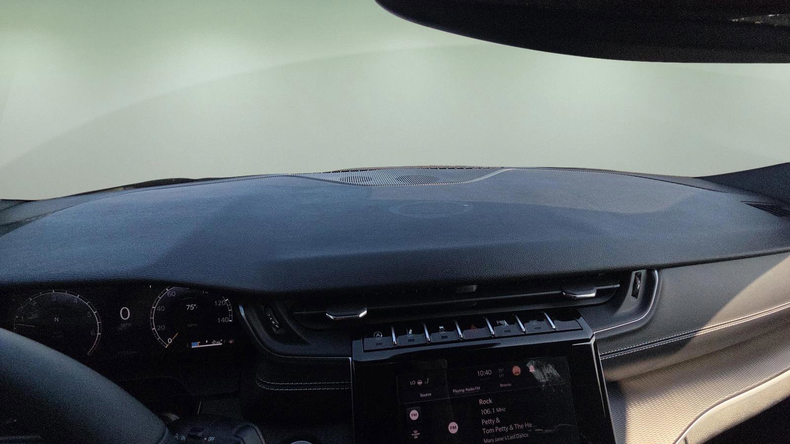 Used 2024 Jeep Grand Cherokee L Laredo w/ Luxury Tech Group I image 12