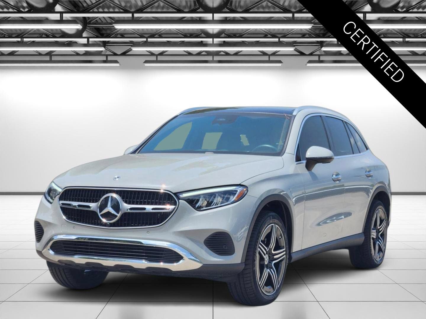Certified 2026 Mercedes-Benz GLC 300 image 5