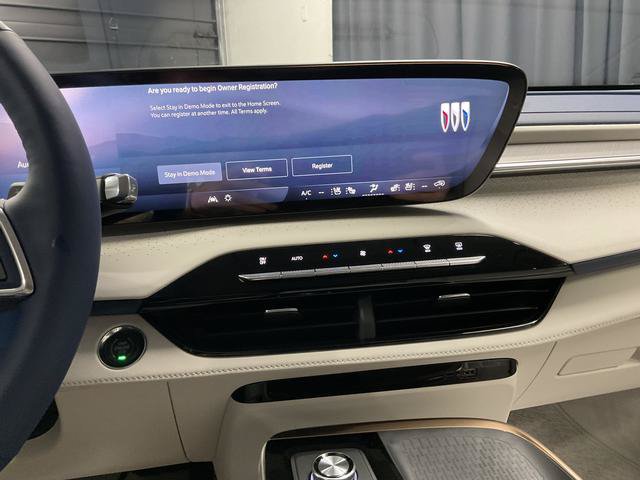 New 2026 Buick Enclave Avenir w/ Super Cruise Package AWD/4WD image 29