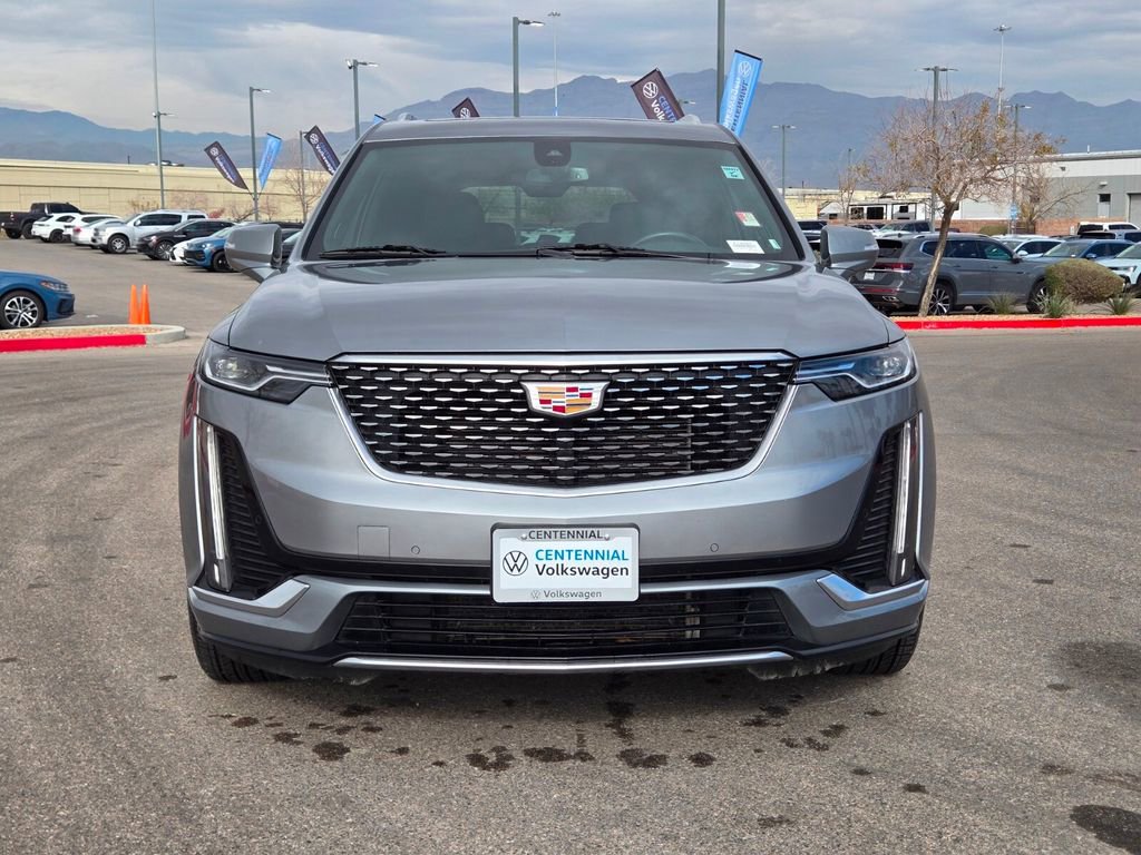 Used 2024 Cadillac XT6 Premium Luxury AWD/4WD image 6
