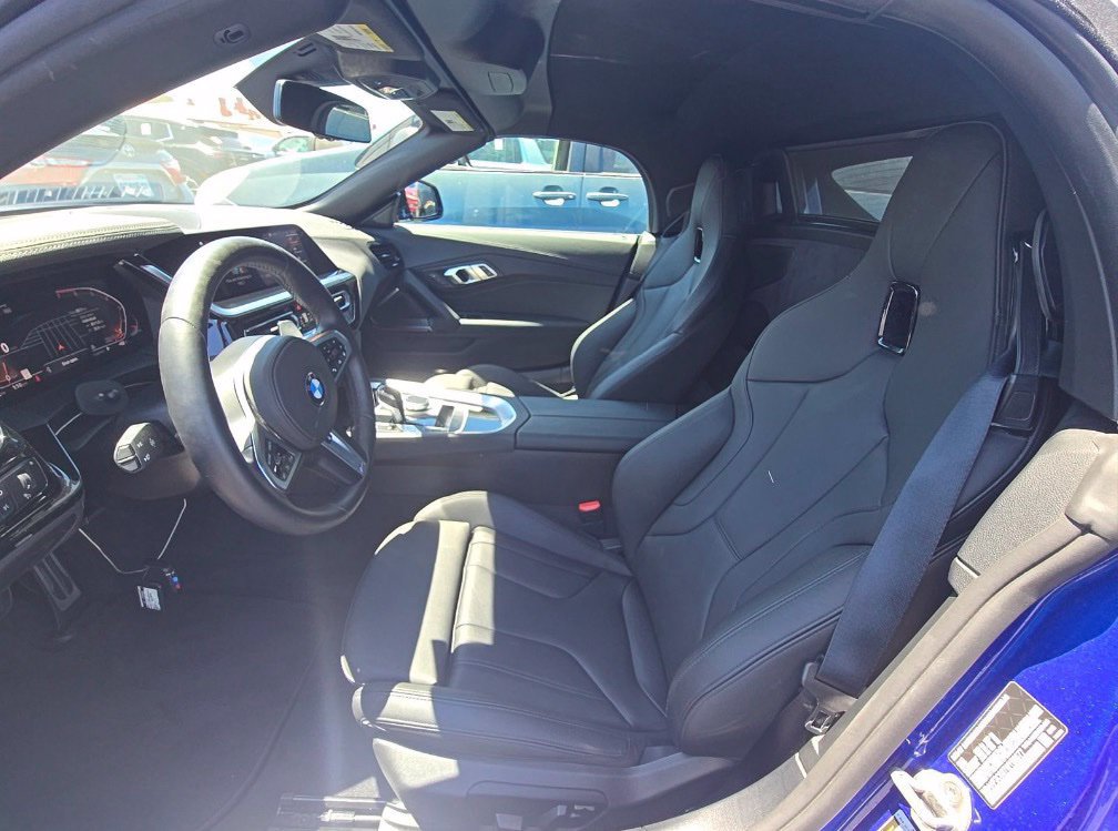 Used 2026 BMW Z4 sDrive30i RWD image 3