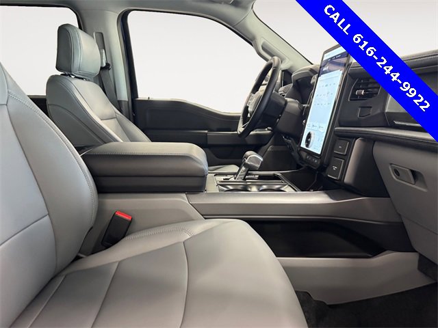 New 2025 Ford F150 Lightning Flash image 21