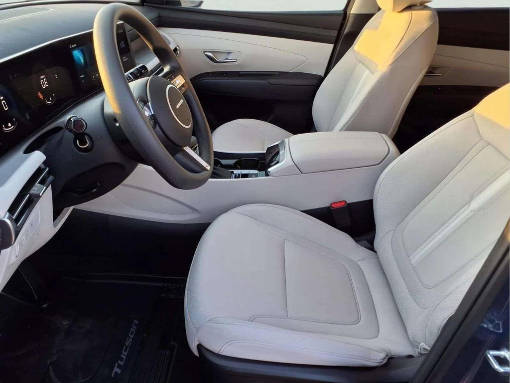 New 2026 Hyundai Tucson SEL image 11