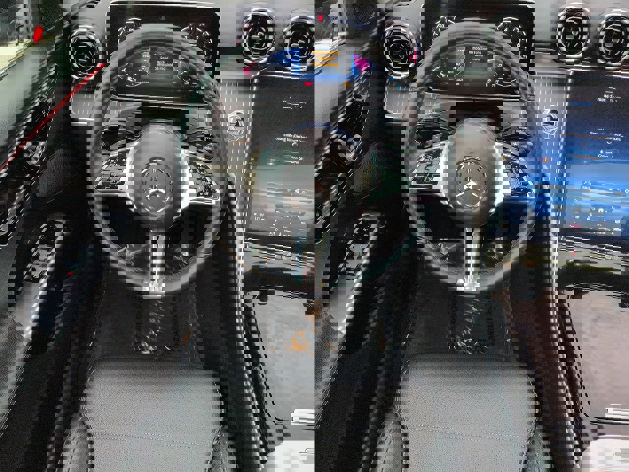 Used 2023 Mercedes-Benz C 300 Sedan image 15