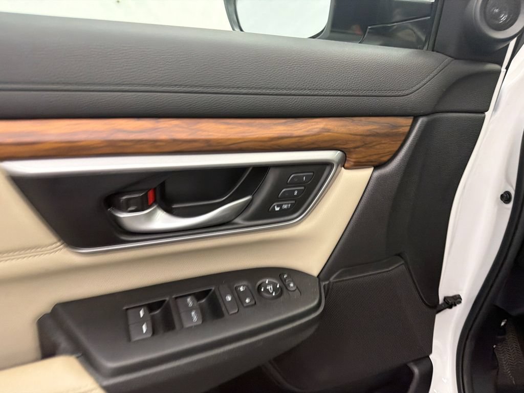 Certified 2022 Honda CR-V Touring image 12