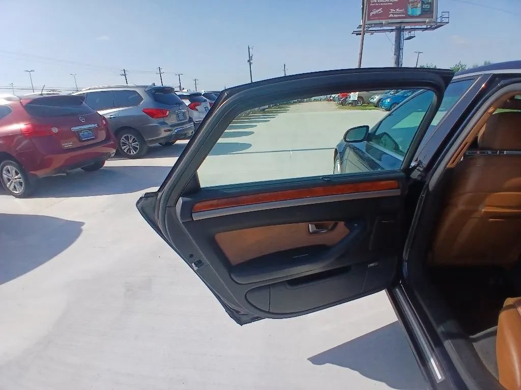 Used 2007 Audi A8 L 4.2 AWD/4WD image 15