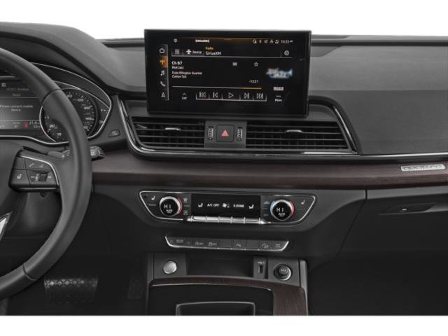 Used 2024 Audi Q5 2.0T Premium w/ Convenience Package image 10