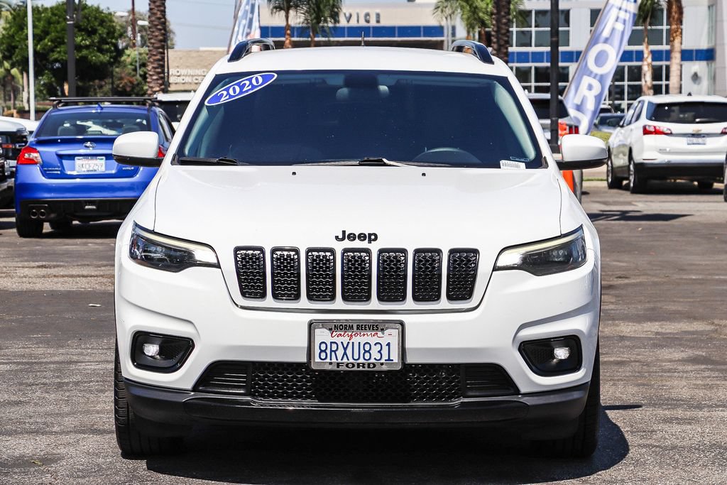 Used 2020 Jeep Cherokee Latitude Plus FWD image 2