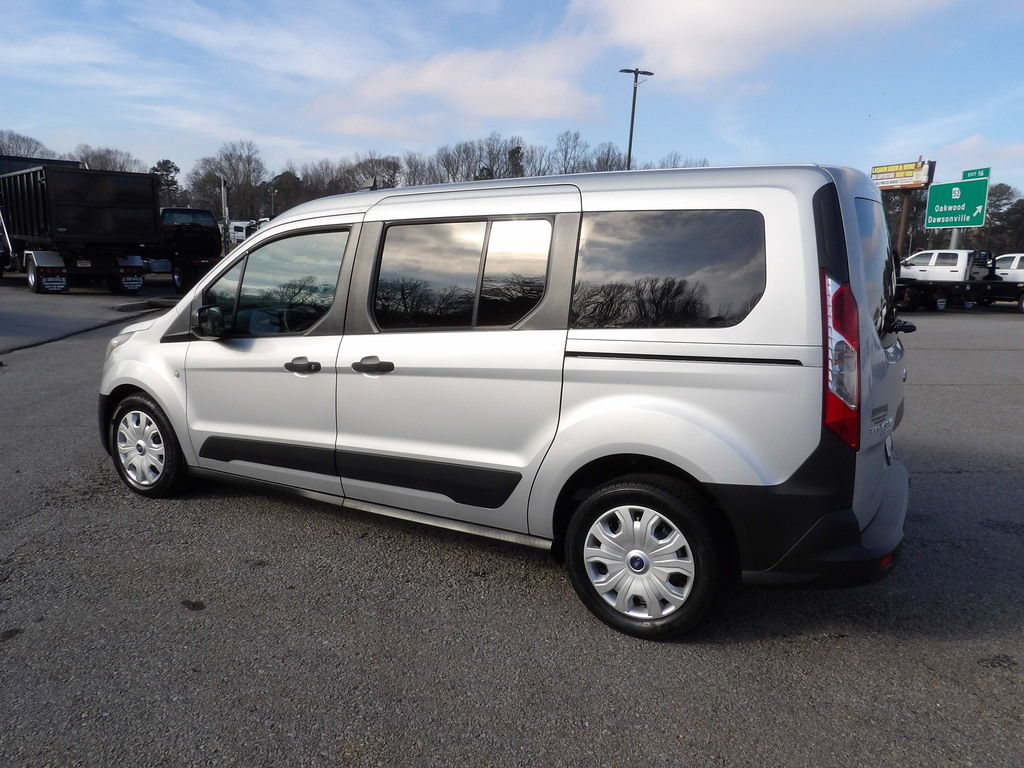 Used 2020 Ford Transit Connect XL FWD image 4