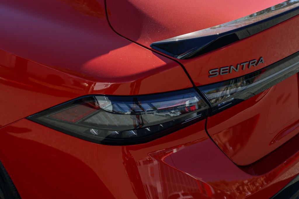 New 2027 Nissan Sentra SR FWD image 8