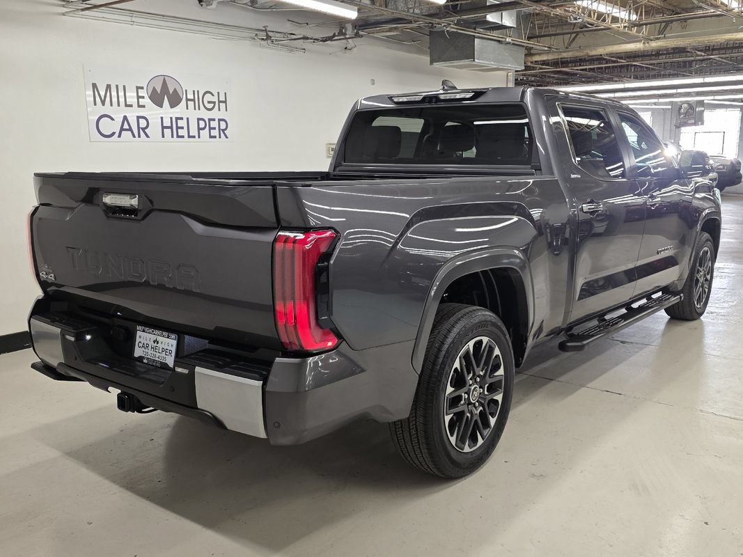 Used 2024 Toyota Tundra Limited AWD/4WD image 17