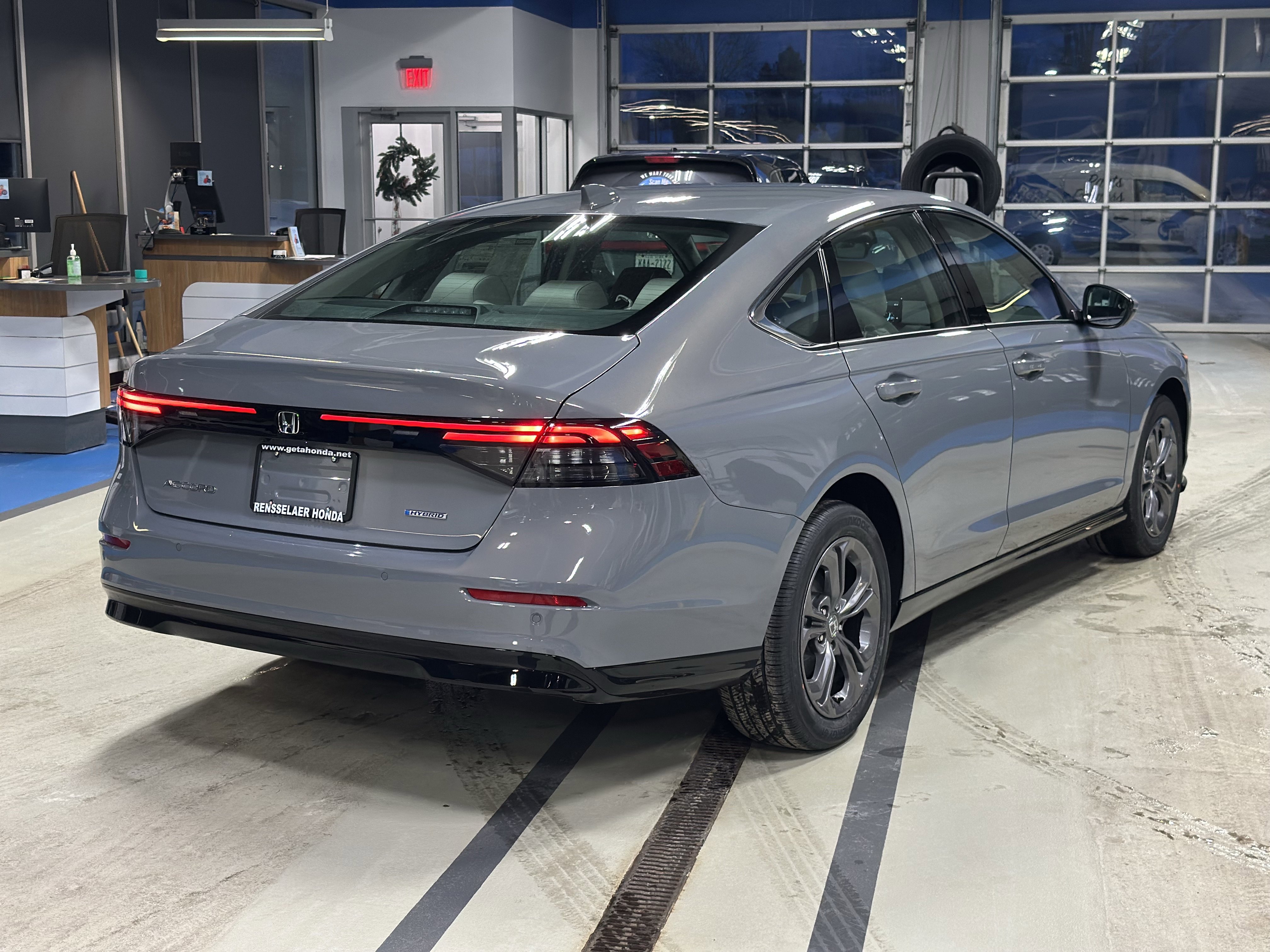 New 2025 Honda Accord EX-L image 4