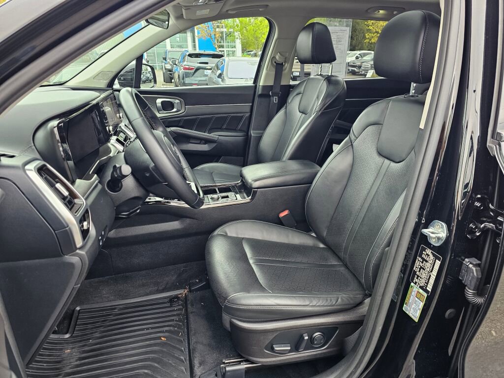 Used 2021 Kia Sorento SX AWD/4WD image 22