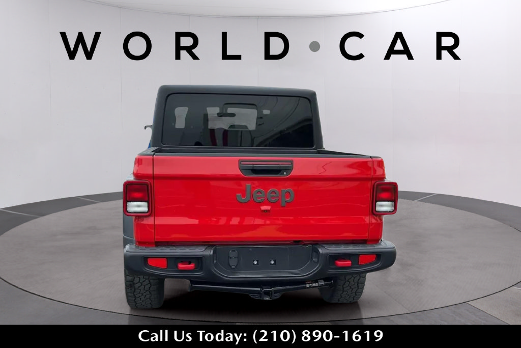 Used 2023 Jeep Gladiator Rubicon AWD/4WD image 4