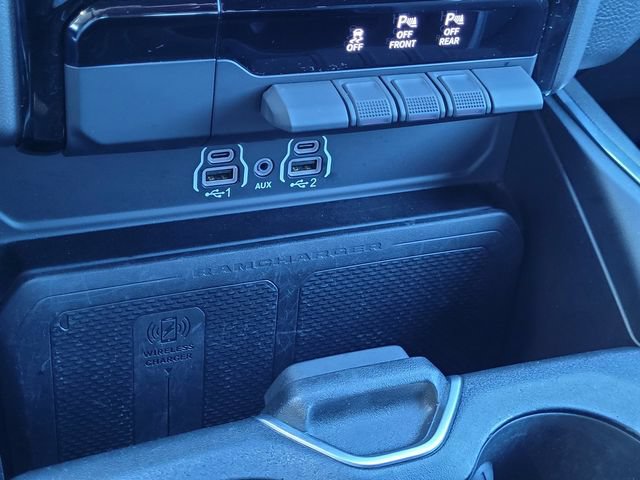 Certified 2025 RAM 1500 Laramie AWD/4WD image 12