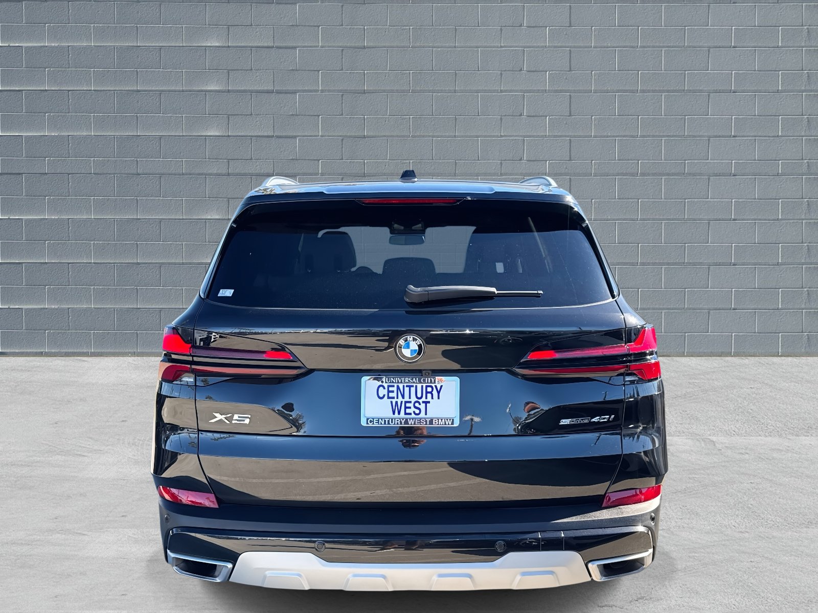 Used 2026 BMW X5 sDrive40i w/ Premium Package RWD image 4